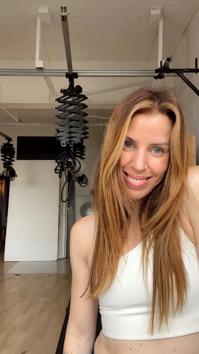 SPOTLIGHT SUNDAY// Carly Rowena